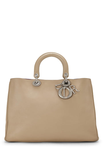 Dior, Beige Leather Diorissimo Medium, Beige