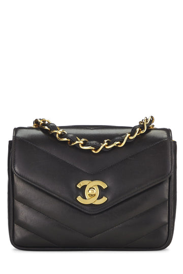 Chanel,  Black Chevron Lambskin Envelope Flap Mini, Black