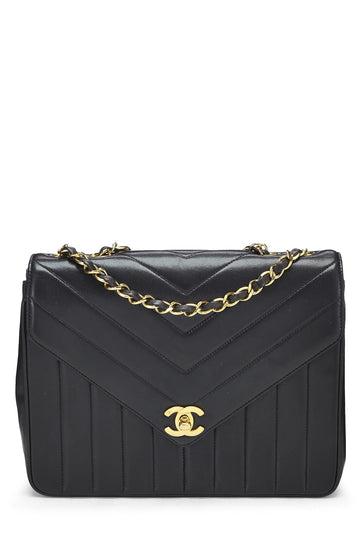 Chanel,  Black Chevron Lambskin Envelope Flap Small, Black