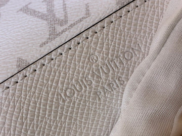 Makersluxe - Louis Vuittons  - 15430