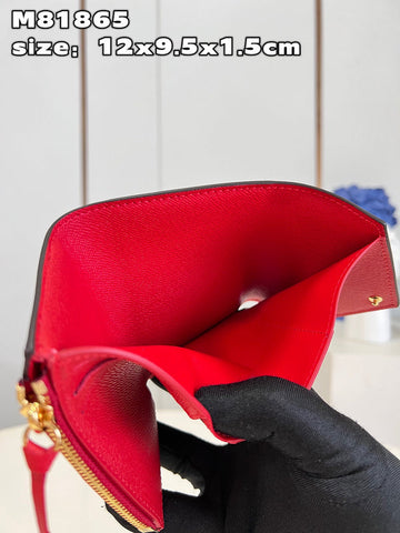 Makersluxe - Louis Vuittons  - 15703