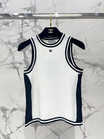 Makersluxe - MMU Women Clothes - 107