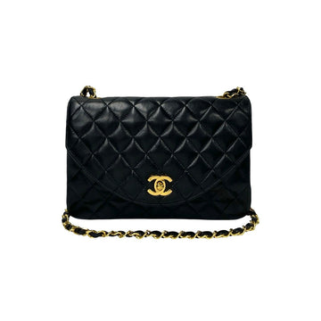 CHANEL Shoulder Bag lambskin black Matrasse