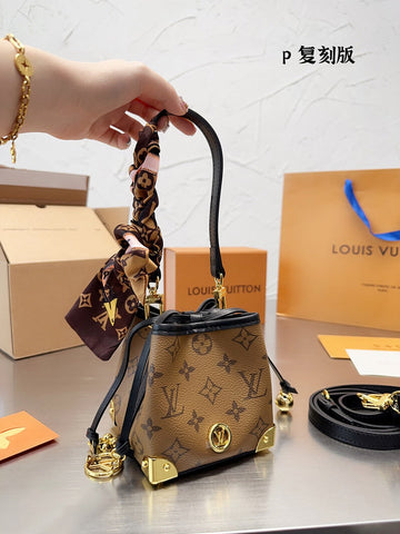 Makersluxe - Louis Vuittons  - 14944