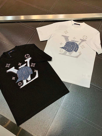 Makersluxe - Men T Shirts - 1137