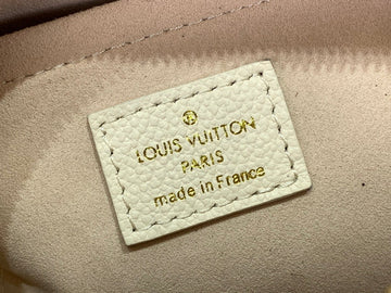 Makersluxe - Louis Vuittons  - 15820