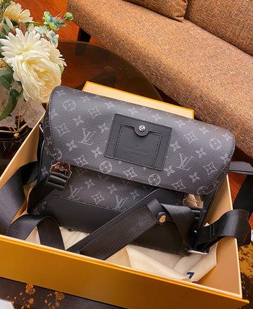 LOV2 Bags - Makersluxe Bags  2736