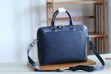 Makersluxe - Louis Vuittons  - 9881