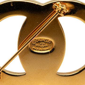 Chanel CC Logo Brooch  Metal Brooch in Excellent condition