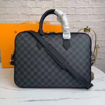 Makersluxe - Louis Vuittons  - 15571