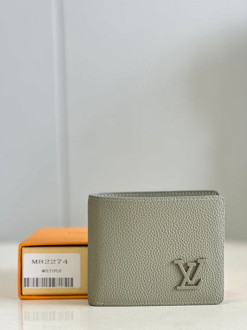 LOV - MLB - 048