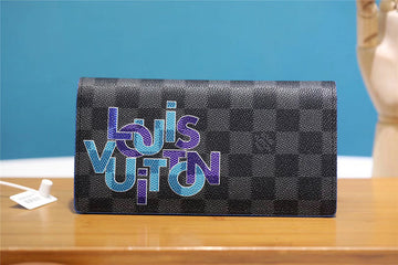 Makersluxe - Louis Vuittons  - 11036
