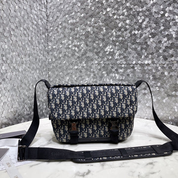 Makersluxe - DOR Bags - 396