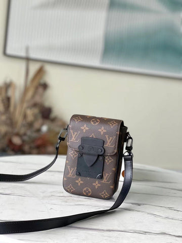 LOV - MLB - 1335
