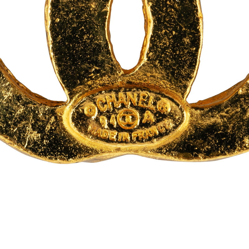 Chanel Triple CC Logo Brooch  Metal Brooch in Good condition