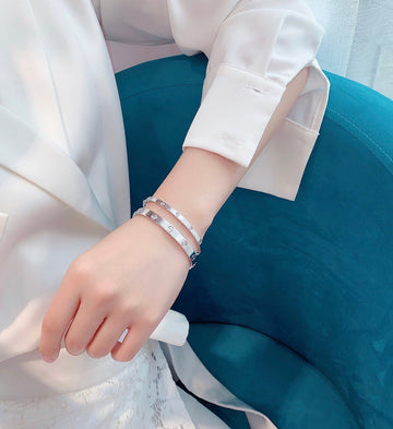Makersluxe - CRA Jewelry - 152