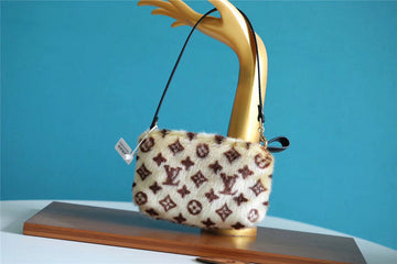 Makersluxe Fashion Lu-Vi bags - 8401