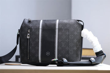 Makersluxe Fashion Lu-Vi bags - 10487