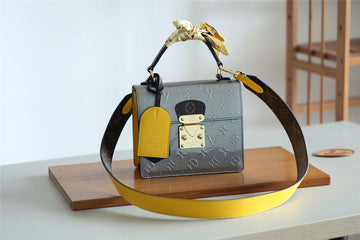 Makersluxe Fashion Lu-Vi bags - 8045