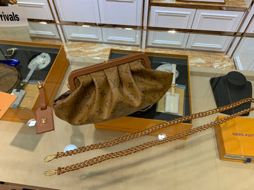Makersluxeras - Latest - 1670