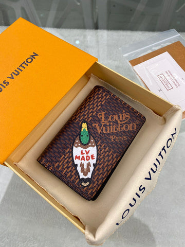 Makersluxe - Louis Vuittons  - 10951