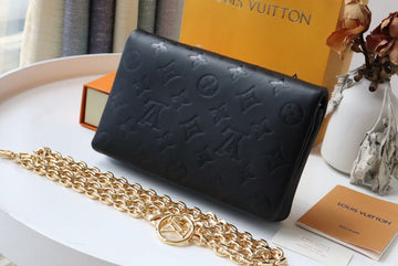 LOV - MLB - 1036
