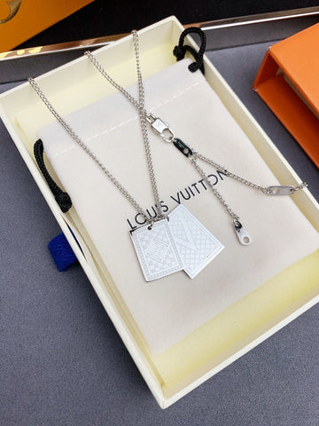 Makersluxes - Latest - 5295