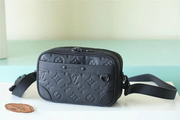 Makersluxe Fashion Lu-Vi bags - 9893