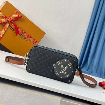 LOV2 Bags - Makersluxe Bags  360