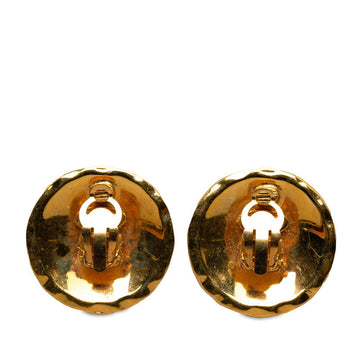 Chanel CC Matelasse Clip On Earrings  Metal Earrings in Good condition
