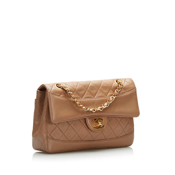 Chanel CC Lambskin Leather Flap Bag (MLB-arKGxI)