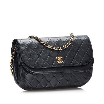 Chanel Matelasse Half Moon Flap Bag (MLB-2zbsTu)