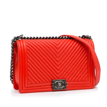 Chanel Medium Chevron Boy Flap (MLB-xV4x6z)