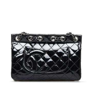 Chanel Medium Patent Chain-Through Flap Bag (MLB-TQ2hq6)