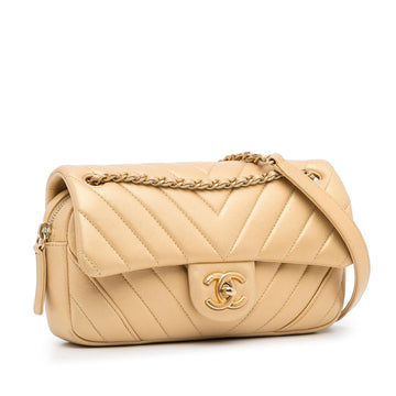 Chanel Mini CC Flap Chevron Leather Crossbody Bag (MLB-loW9EK)