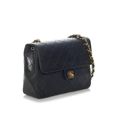 Chanel Timeless CC Lambskin Leather Flap Bag (MLB-35144)