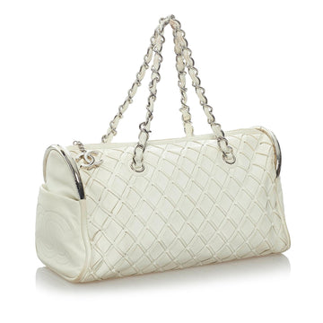 Chanel Ultimate Soft Sombrero Leather Handbag (MLB-33492)