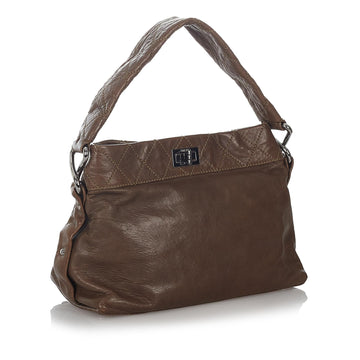 Chanel Wild Stitch Lambskin Leather Shoulder Bag (MLB-a7mS1k)
