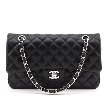 Chanel Black Lambskin Quilted Medium Double Flap