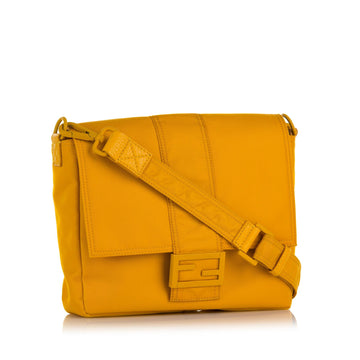 Fendi Medium Mamma Baguette Crossbody Bag (MLB-x2ndEF)