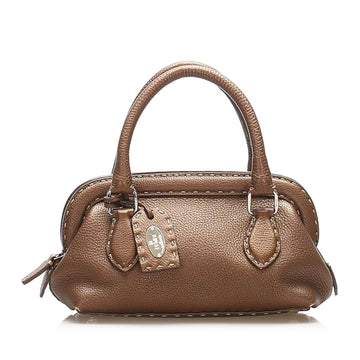 Fendi Selleria Leather Handbag (MLB-15251)