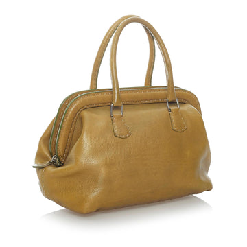 Fendi Selleria Leather Handbag (MLB-WiKBXQ)