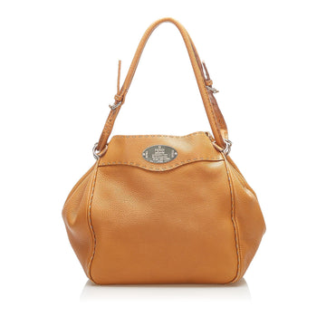 Fendi Selleria Leather Shoulder Bag (MLB-17932)