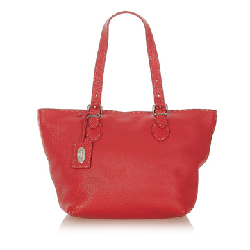 Fendi Selleria Leather Shoulder Bag (MLB-18994)
