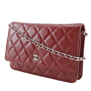 CHANEL lambskin Red Matrasse Chain wallet