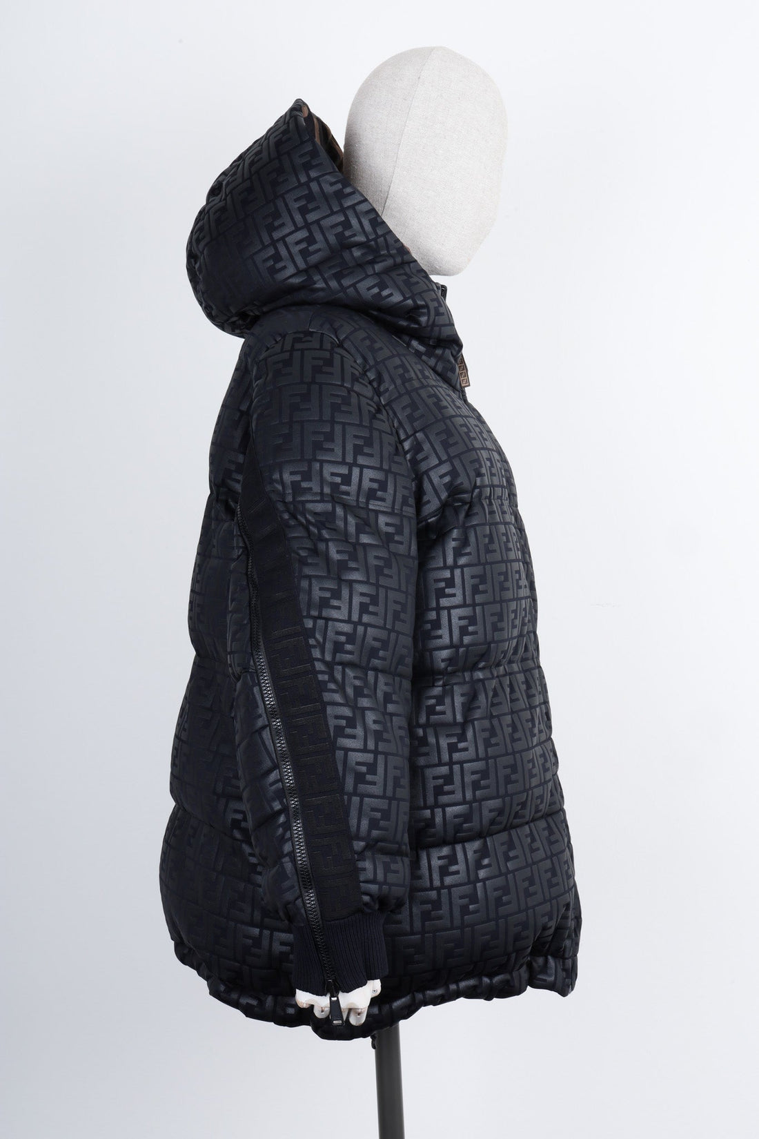 FENDI Reversible Zipped Sleeves Down Jacket