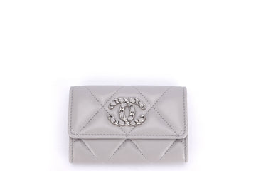 Chanel 19 Light Grey  Case (T9PGxxxx), Silver Hardware, with Dust Cover & Box