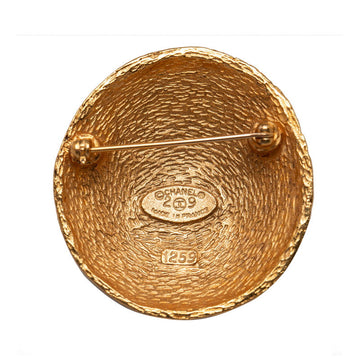 Chanel CC Quilted Round Brooch Metal Brooch in Good condition