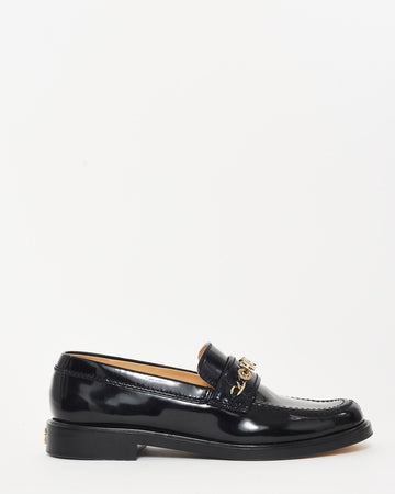 Chanel Black Patent Leather Chain 'CHANEL' loafers - 39.5C