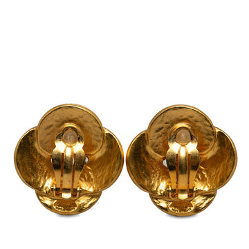 Chanel CC Arabesque Clover Clip On Earrings  Metal Earrings in Good condition